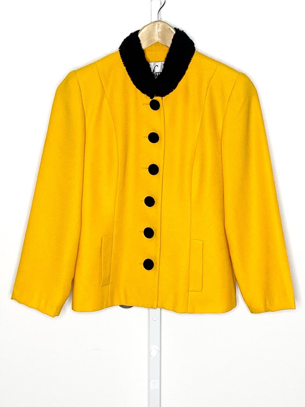 Marshal C Italy | VINTAGE Yellow/Black Mod 60s 70s Aesthetic Button-Down Blazer